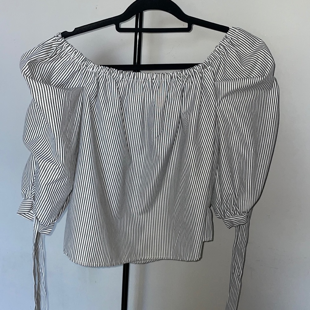 Over shoulder top